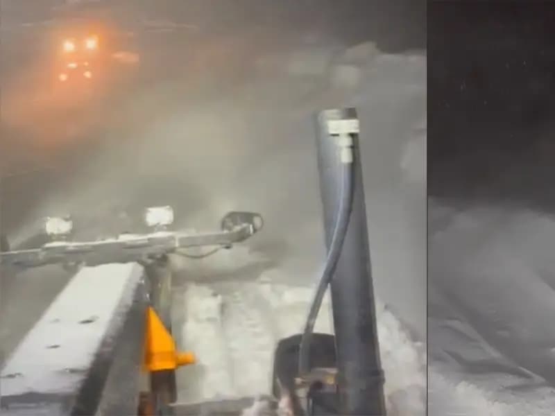 Mart Ayında Kar Yağışı, Ağrı'da Ulaşımı Engelledi