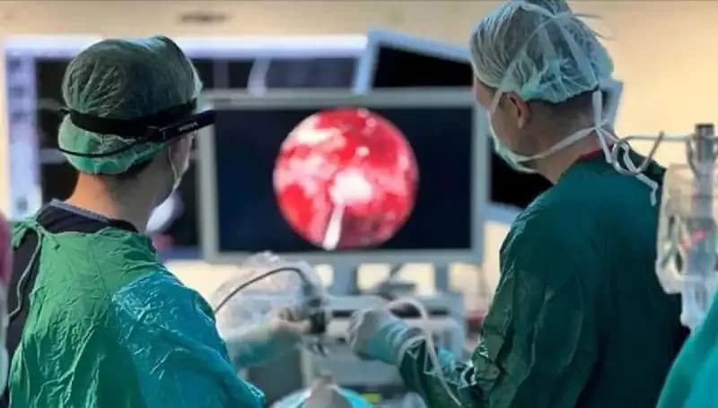 Ameliyat İçin "Lazer Parası" İsteyen Cerrah Tutuklandı: Skandalın Ardındaki Gerçekler