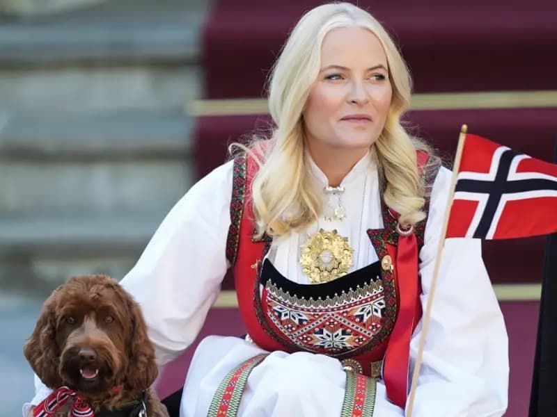 Norveç Prensesi Mette-Marit'ten Epstein İtirafı ve Oğul Davası