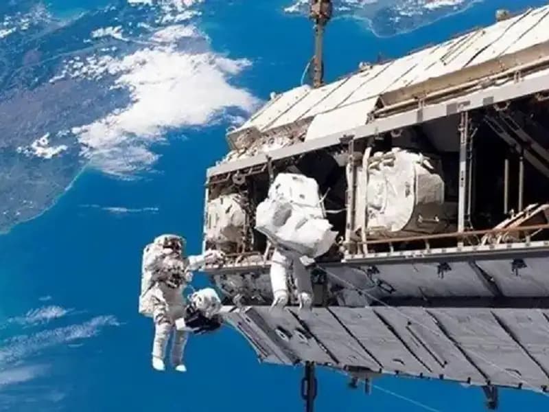 NASA ve Rusya'nın Uzay İstasyonu İçin Tarihi Anlaşması