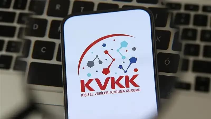 KVKK, Sosyal Medya Devlerine İnceleme Başlattı: TikTok'tan Instagram'a Kadar Hepsi Riskte!
