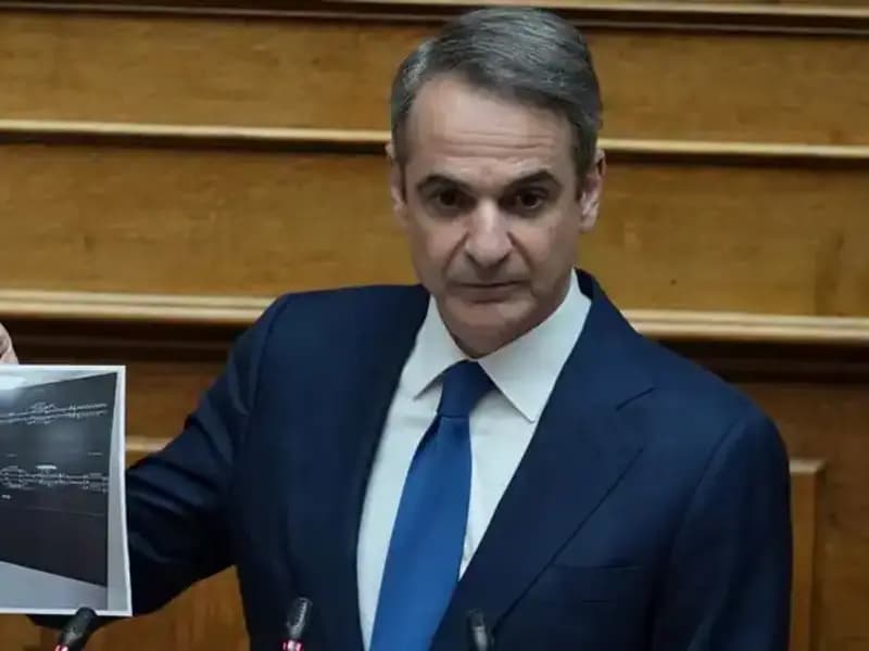 Yunanistan'da Yeni Dönem: Miçotakis Hükümeti Protestolar Karşısında Geri Adım Attı