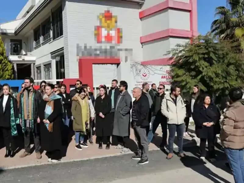 Karne Günü Velileri Şok Etti: Öğretmenler Gözyaşları İçindeydi
