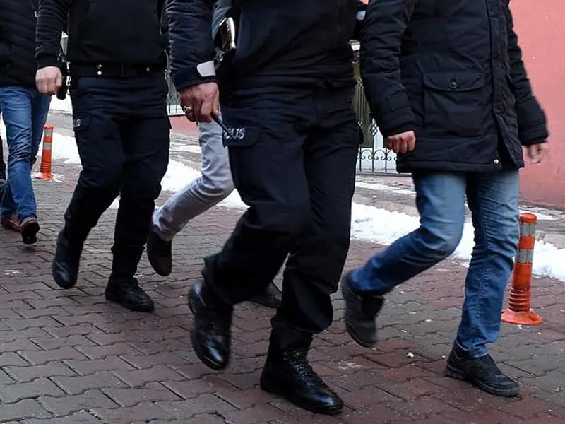 İstanbul'da Reçete Şebekesine Operasyon: 23 Gözaltı