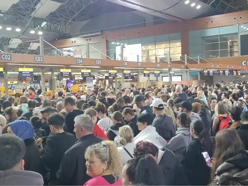 İstanbul'da Sabiha Gökçen'de 127 Uçuş İptal Oldu