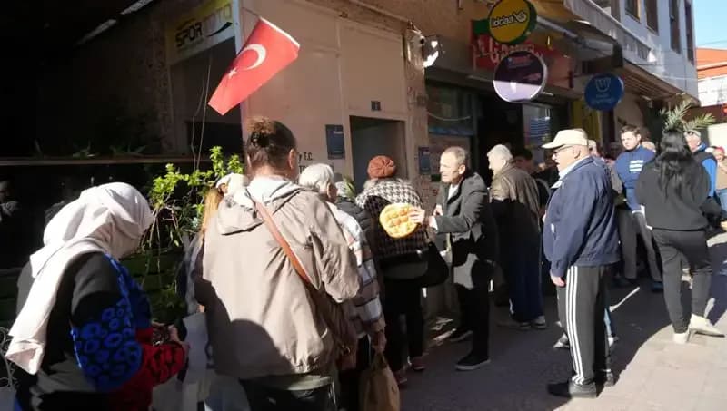 13 Yıllık Ramazan Geleneği: İhtiyaç Sahiplerine Yardımlar Devam Ediyor