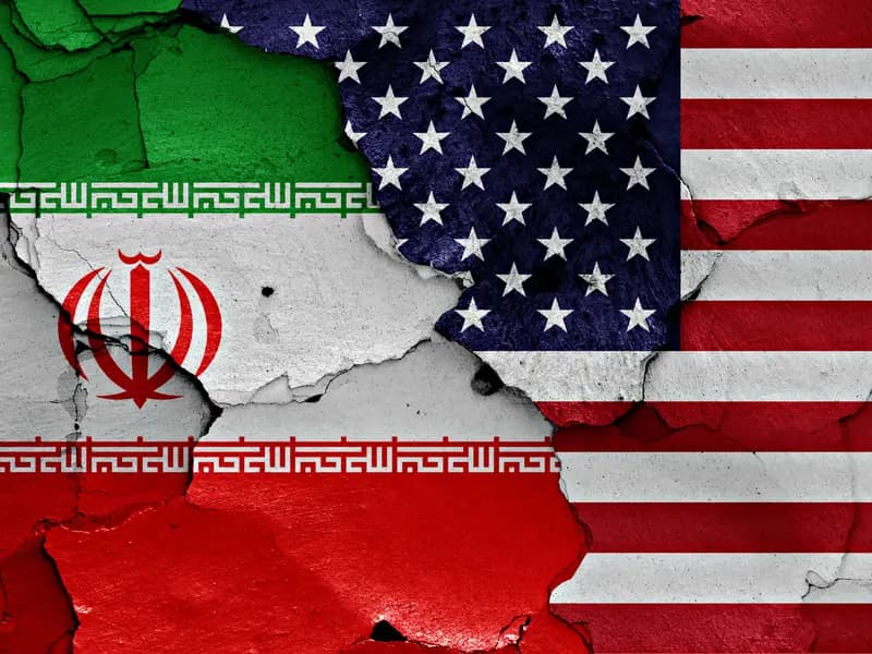 Trump'tan Savaş Durumu Açıklaması: Hürmüz Boğazı ve İran