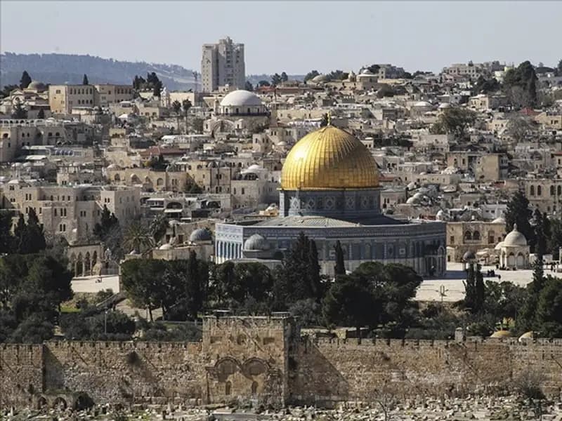 Kudüs'teki İbadet Kısıtlamalarına 7 Ülke'den Sert Tepki