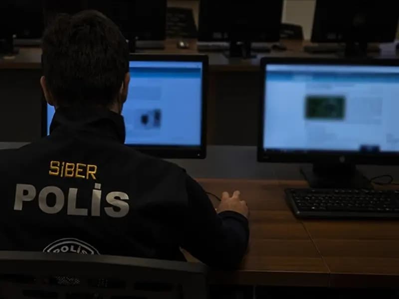 İstanbul'da Çağrı Merkeziyle Forex Dolandırıcılığı Operasyonu