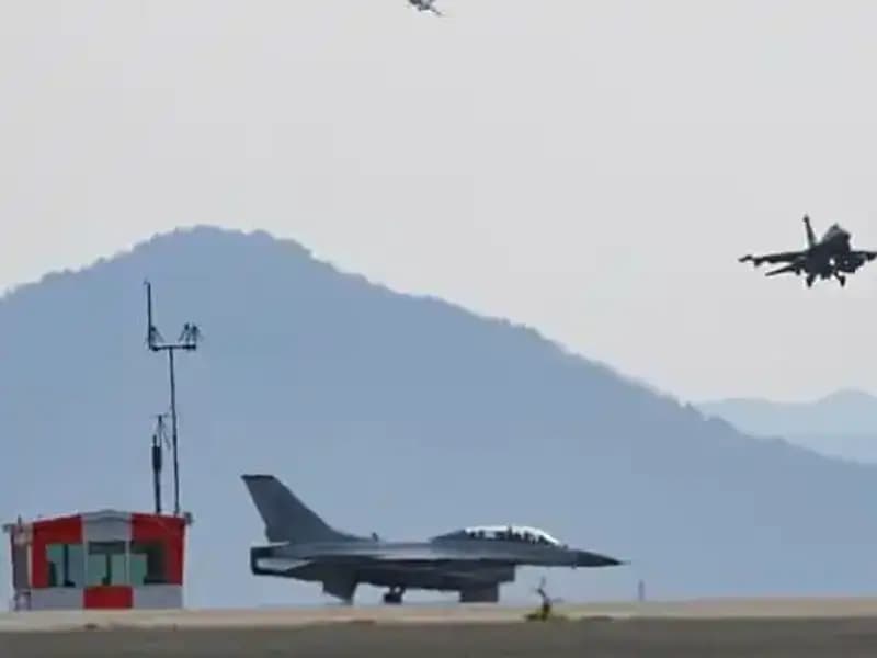 Güney Kore'de Askeri Tatbikat Facia ile Sonuçlandı: Köy Bombalandı