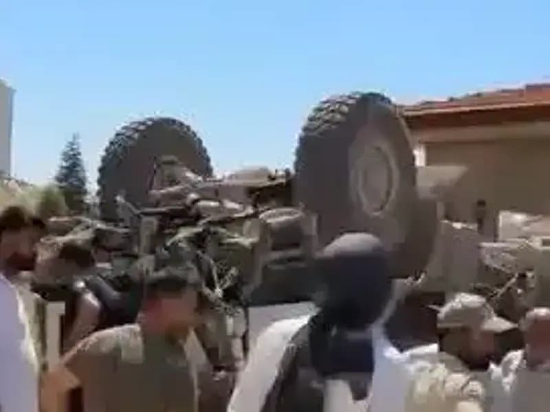 Freni Patlayan İş Makinesi Takla Attı: Olay Yerinde Bir Yaralı