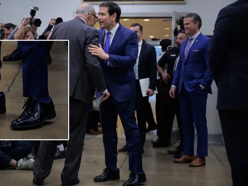 Trump'ın Ayakkabı Hediyesi Osmanlı Geleneğini Mi Taklit Ediyor?