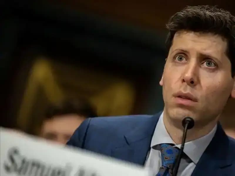 OpenAI CEO'sundan Uyarı: ChatGPT ile Paylaşılan Bilgiler Gizli Değil!