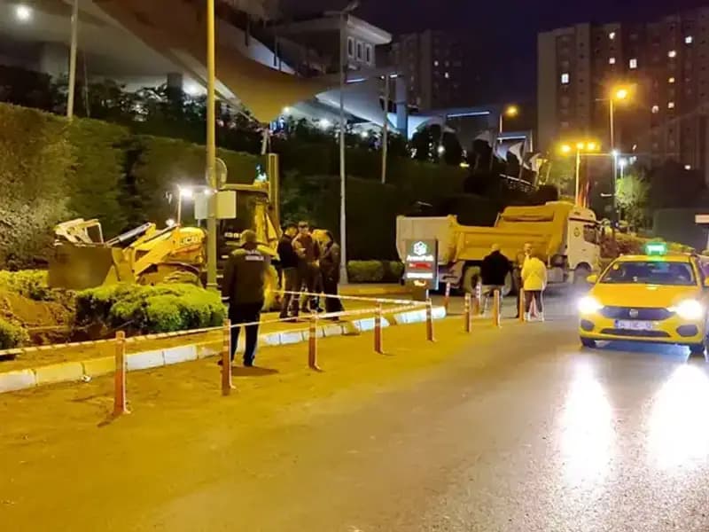 Avm Girişinde Doğalgaz Paniği: Alışverişte Korku Dolu Anlar