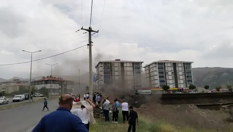 Bitlis'te Doğalgaz Hattında Patlama: Olayın Ardındaki Sebepler ve Sonuçları