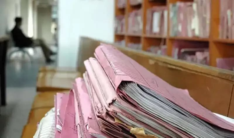 İcra Kabusu: Borcu Olmayan Vatandaşlar Neden Takibe Düşüyor?