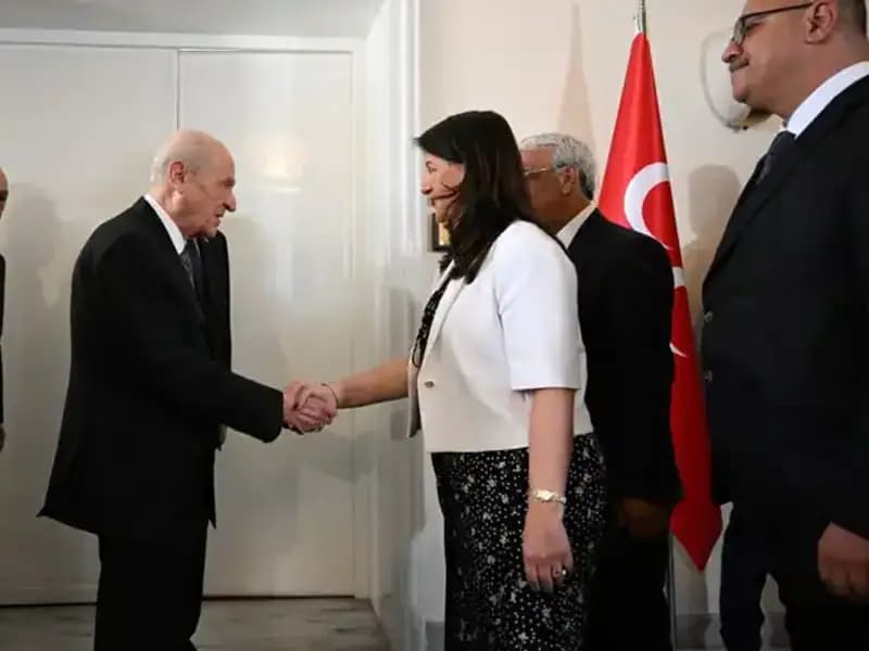 Bahçeli, DEM Parti Heyetini Kabul Ederek Siyasi Stratejilerini Gözden Geçirdi