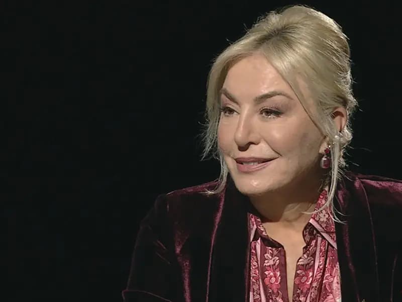 Gülenay Kalkan, Tarık Ünlüoğlu'nun Kaybını Duygusal Anlatımla Paylaştı