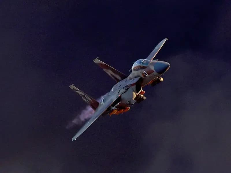 İran, İki ABD Savaş Uçakını Düşürdü: Kayıp Askerler Aranıyor