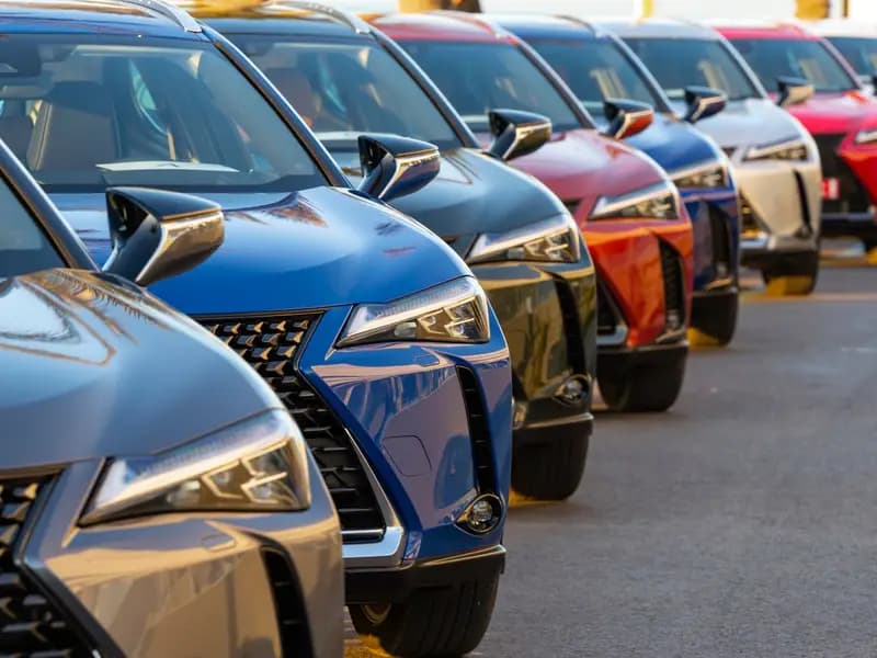 2026'da Türkiye Otomobil Satışları Düşüşte: Pazar Raporu