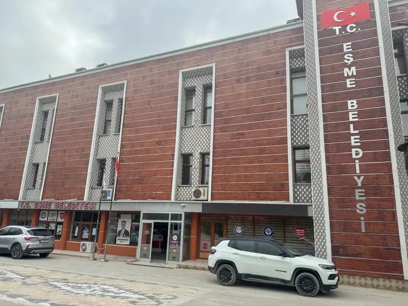 Eşme Belediyesi'nde İrtikap İddiasıyla 5 Kişi Gözaltında