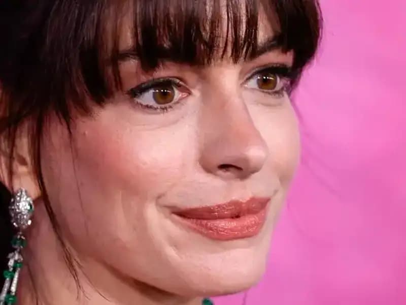 Hollywood'un Şok Edici Estetik Trendi: Yüzlere Ölü İnsan Derisi Enjekte Etmek