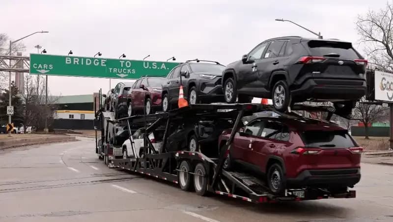 Toyota, ABD Pazarında Hibrit Araçlarıyla Yenilik Yapıyor