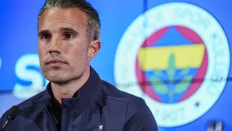 Robin van Persie, Fenerbahçe Maçındaki Tur Şansını Kestirdi!