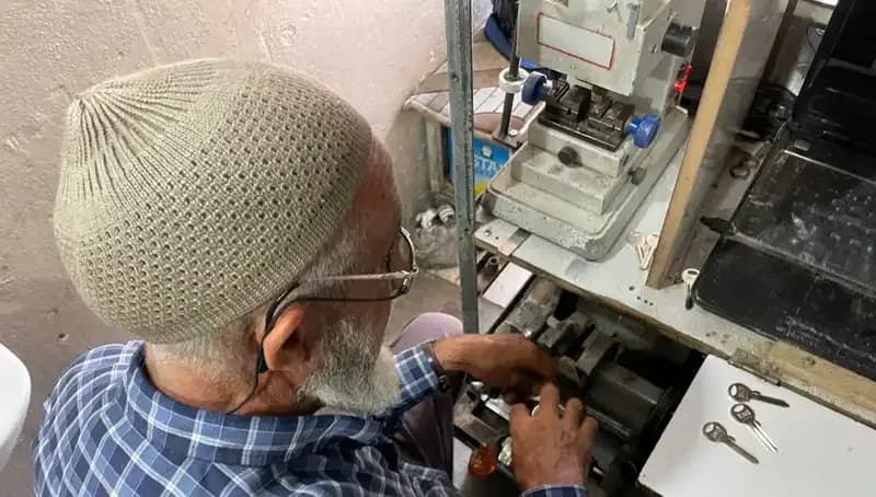 28 Yıl İçinde 4 Metrekarelik Dükkanda Yaşanan Dönüşüm ve Hikayesi