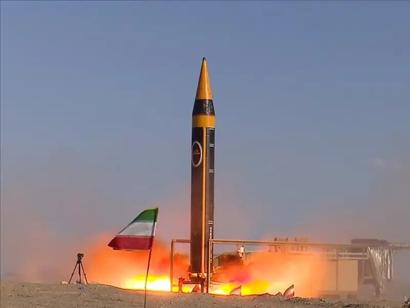 İran, Hint Okyanusu’ndaki ABD-İngiliz Üssünü Hedef Aldı